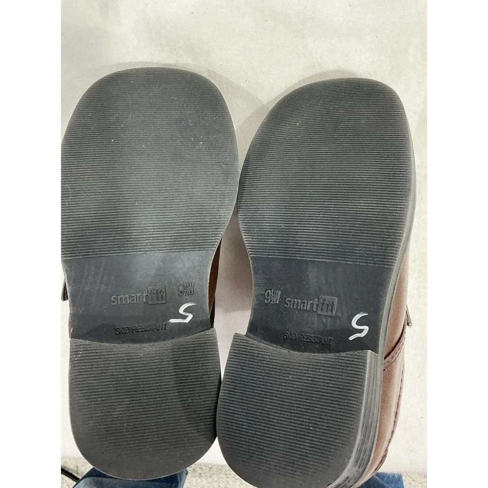 Boys Smart Fit Brown Dress Shoes 9.5 W